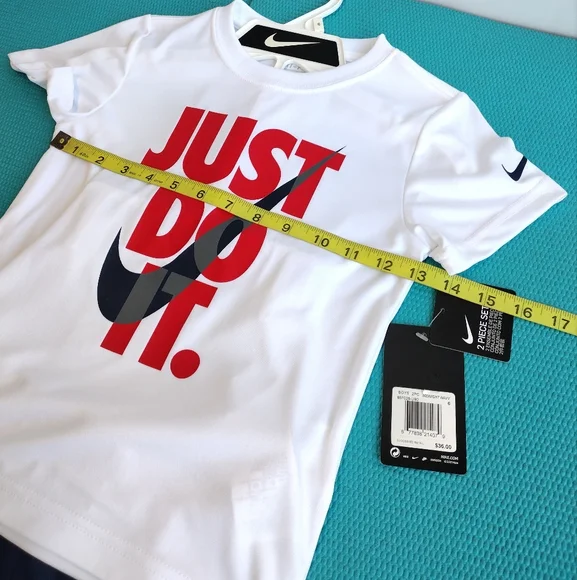 NIKE DRI-FIT Boy's Just Do It - T-Shirt & Shorts 2 Piece Set White Blue Size 6 - Picture 6 of 9
